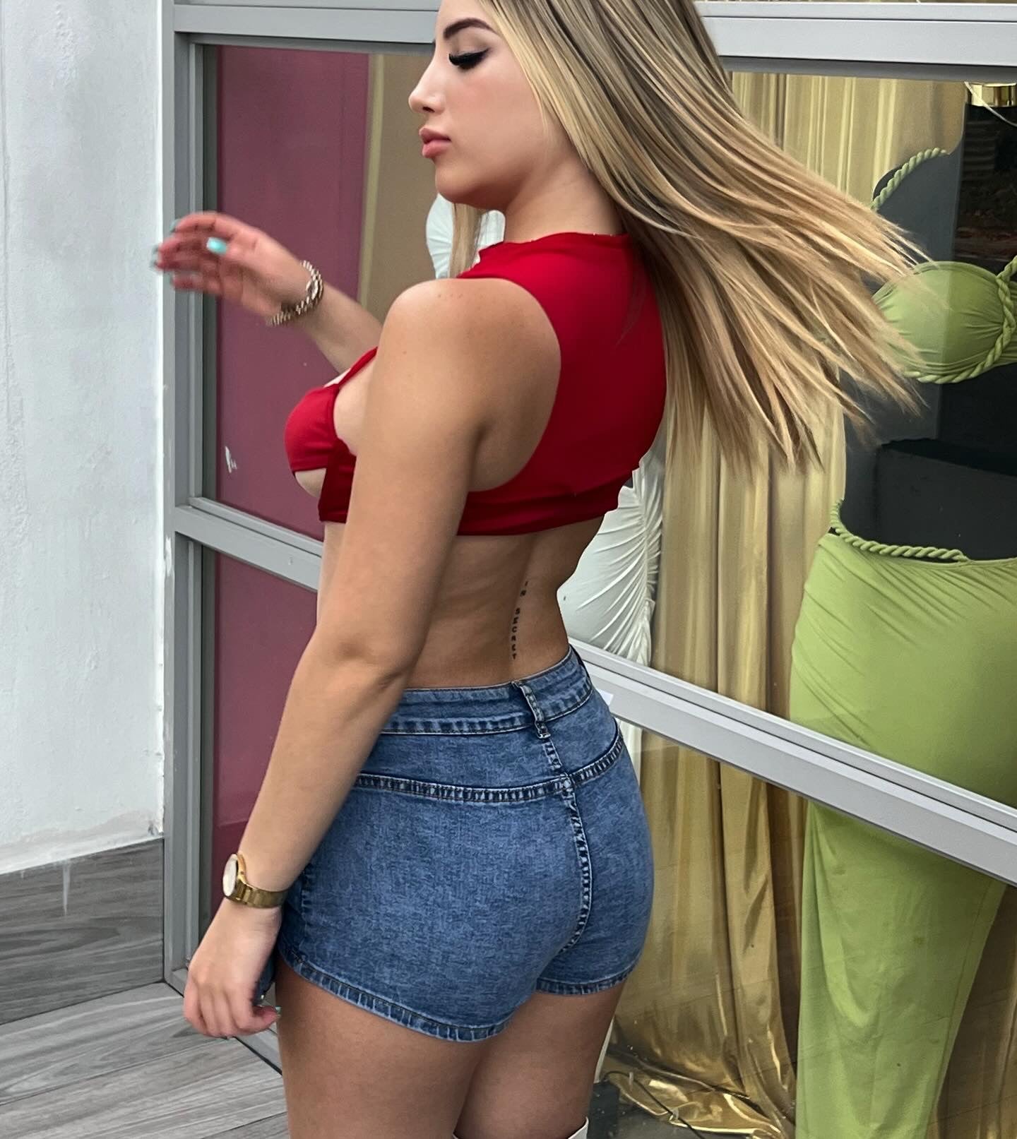 Mini top red